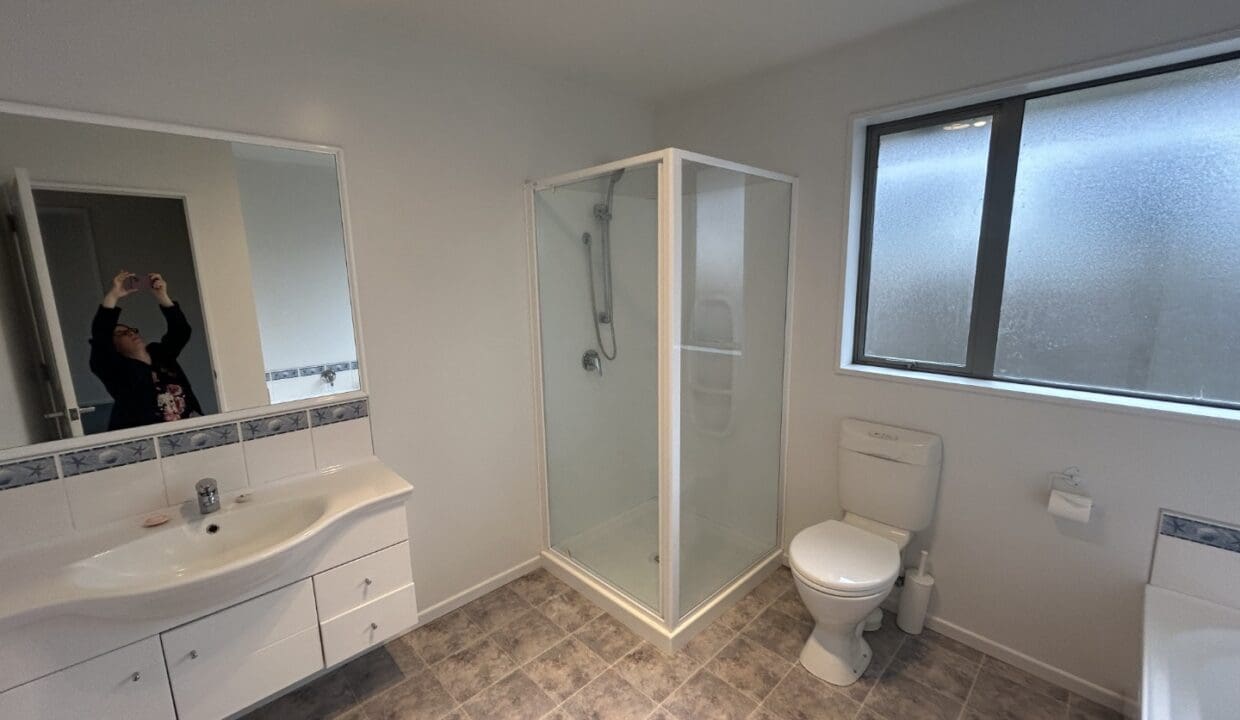 RBPR012389-RBPI010577