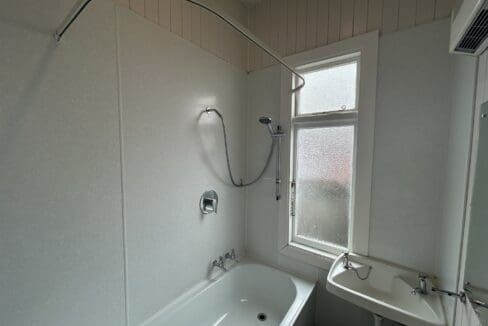 RBPR012404-RBPI010556