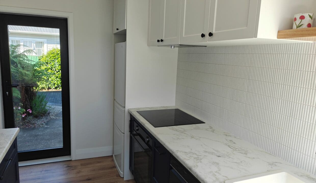 185496315__1770160085-24218-Kitchen1