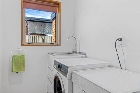 190577634__1772750416-18681-43BClaridgesRd12