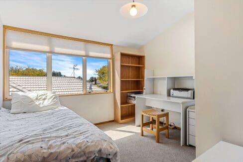 190577637__1772750420-18741-43BClaridgesRd14