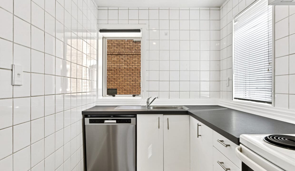 192240013__1773625037-52971-MEGA5906