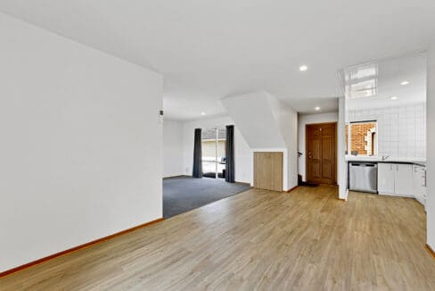 192240051__1773625046-339530-MEGA5915