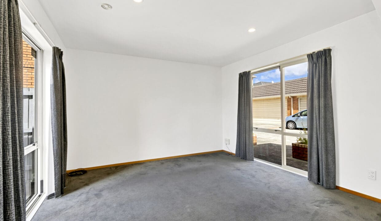 192240084__1773625051-52962-MEGA5921