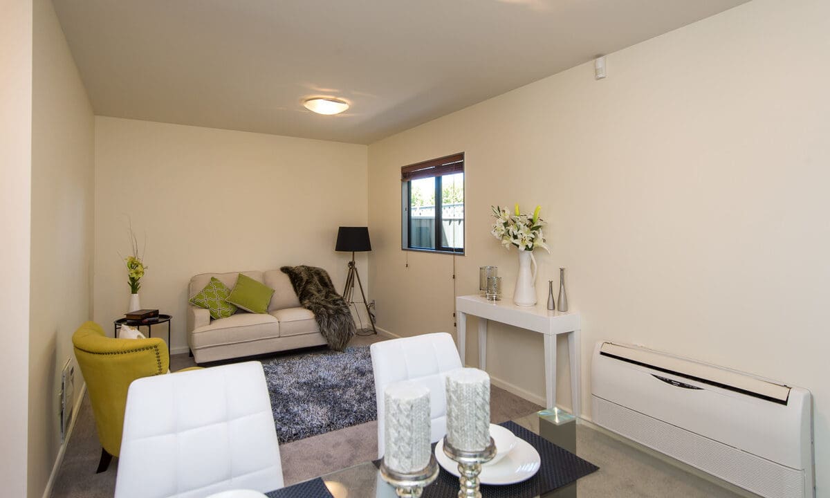 192747555__1773792446-46834-280c-worcester-st-98717677826201612190955021