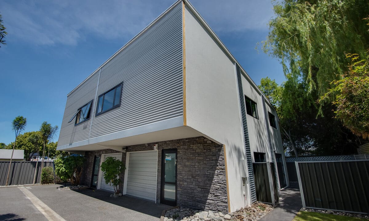 192747841__1773792525-33767-280c-worcester-st-4547105978720161219095411