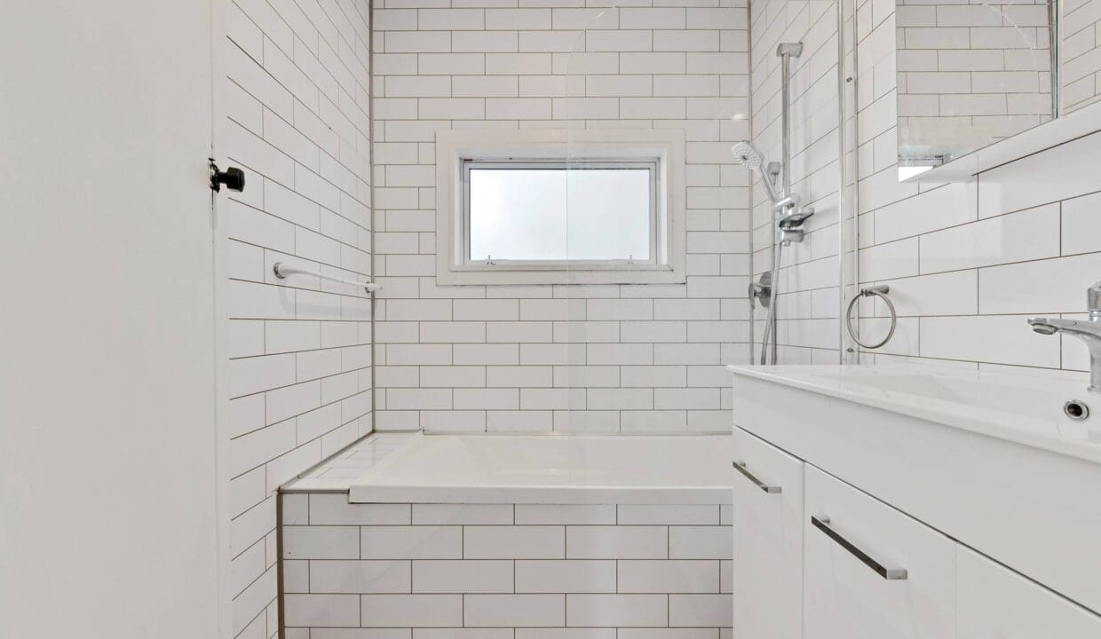 195004182__1775009894-67988-17KearneysRoad3