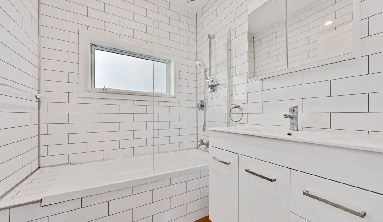 195004186__1775009898-67900-17KearneysRoad4