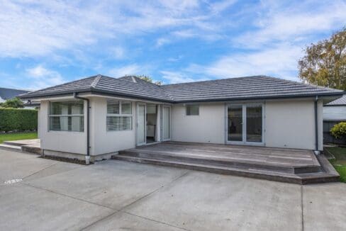 195398578__1775435819-27923-97a015bb-0095-4a0c-a1d7-de8767d2708e