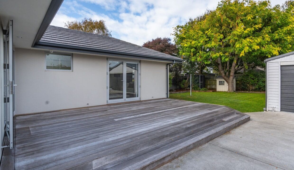 195398582__1775435891-39911-c6f33479-5b35-4099-985f-60e2ec215d52