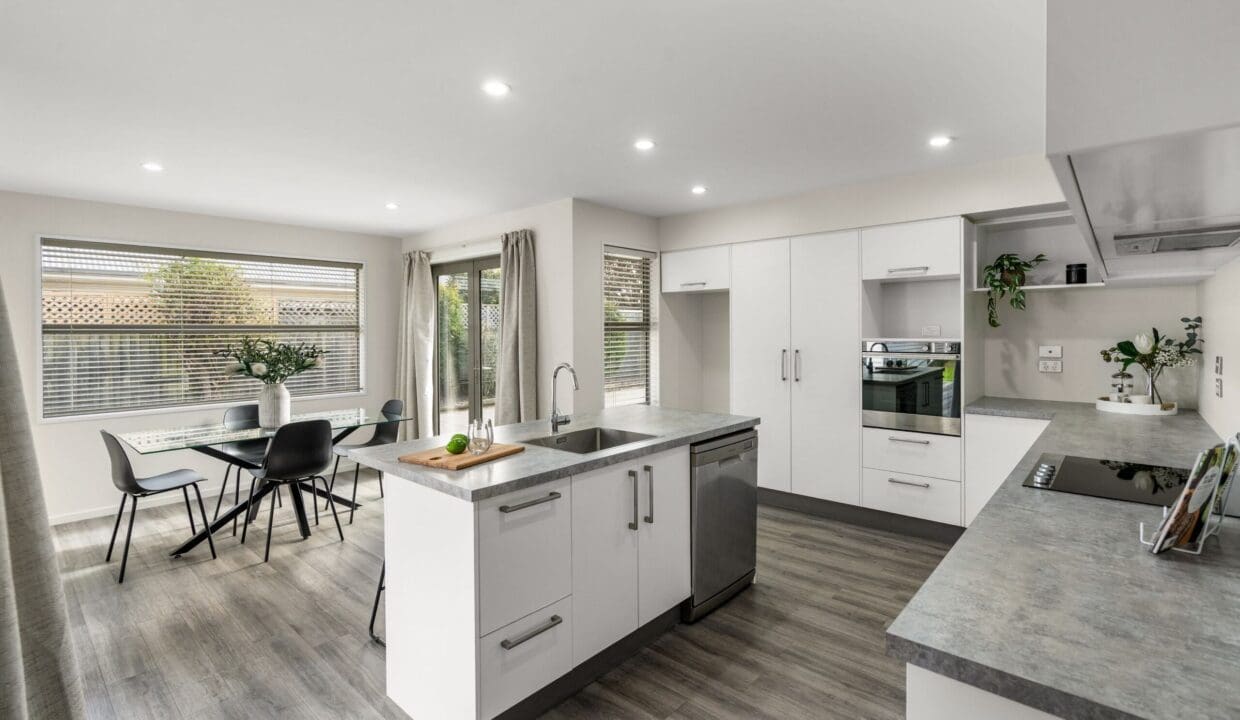 195398654__1775435976-28158-a667ec18-f751-4933-a5d7-87fb7d859a48