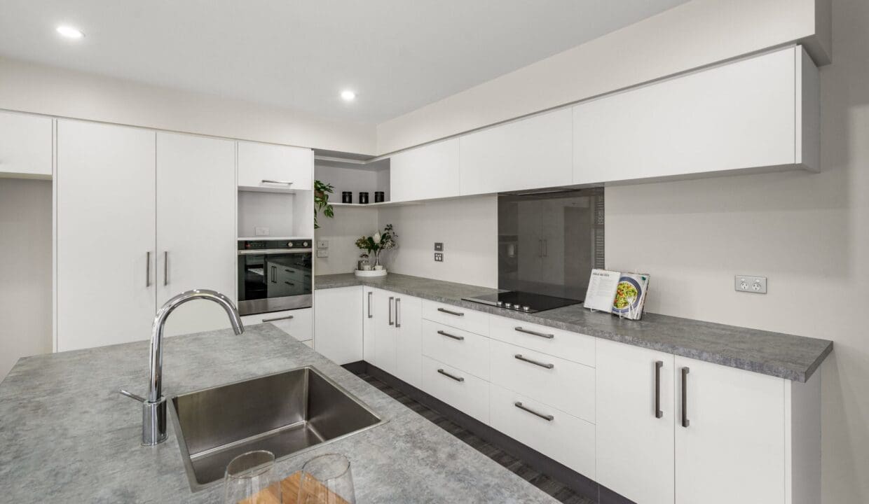 195398658__1775436036-40170-d4e59519-f380-4e9f-94b4-abd2ca2eef37