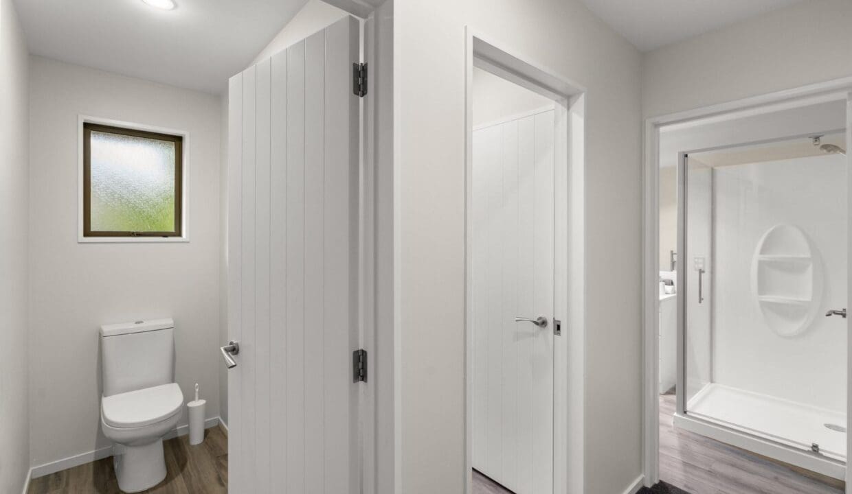 195398678__1775436090-28424-d5cae766-ec8a-407b-81a3-ccef39005960