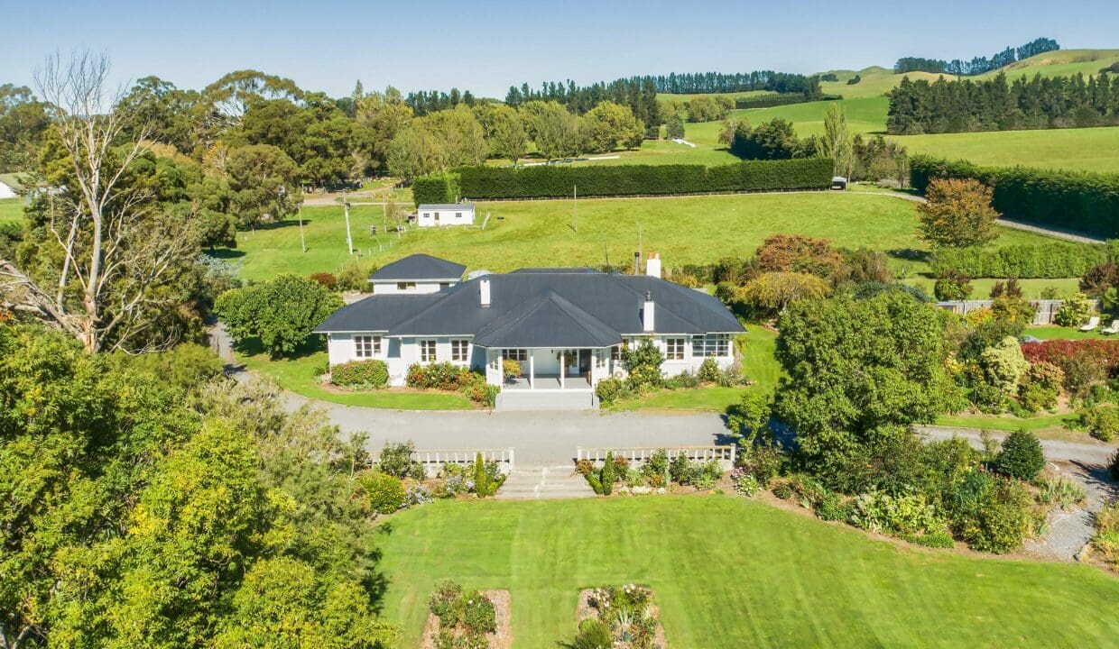 195495983__1775517455-183325-67db49cc-7601-4e36-a608-63b71e3b80c3