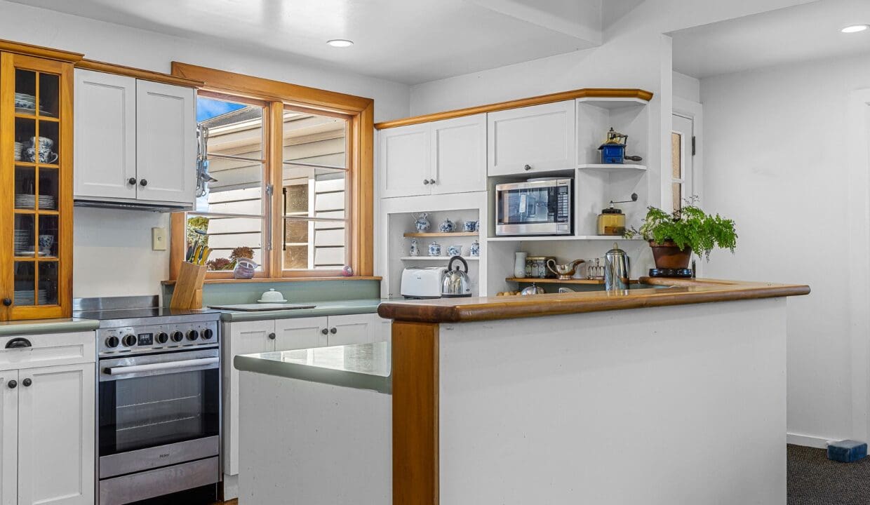 195496289__1775517494-24626-f2a3b603-291f-416f-a2d2-685708002046