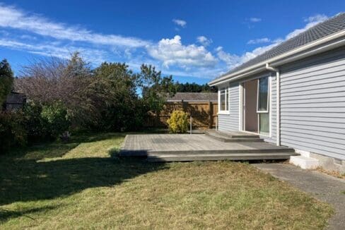 196086594__1775710961-78610-Extdeck-3