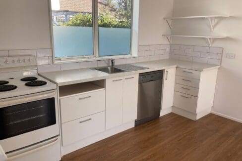 196086609__1775710967-90805-Kitchen1