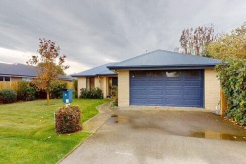 196184471__1775778105-37259-exthouse4