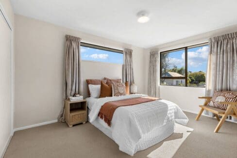 199010009__1777505569-36841-8AFreyberg1