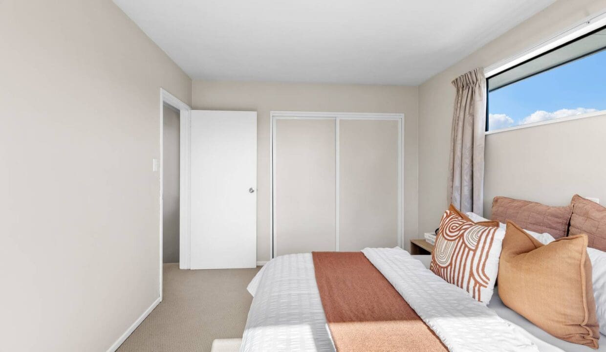 199010012__1777505571-36890-8AFreyberg2