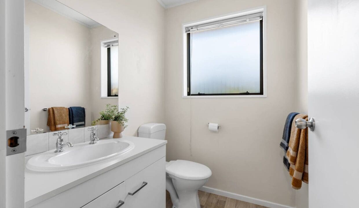 199010091__1777505587-25148-8AFreyberg8