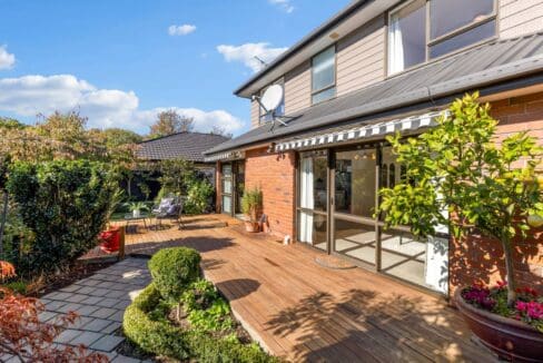 199010171__1777505606-215661-8AFreyberg18