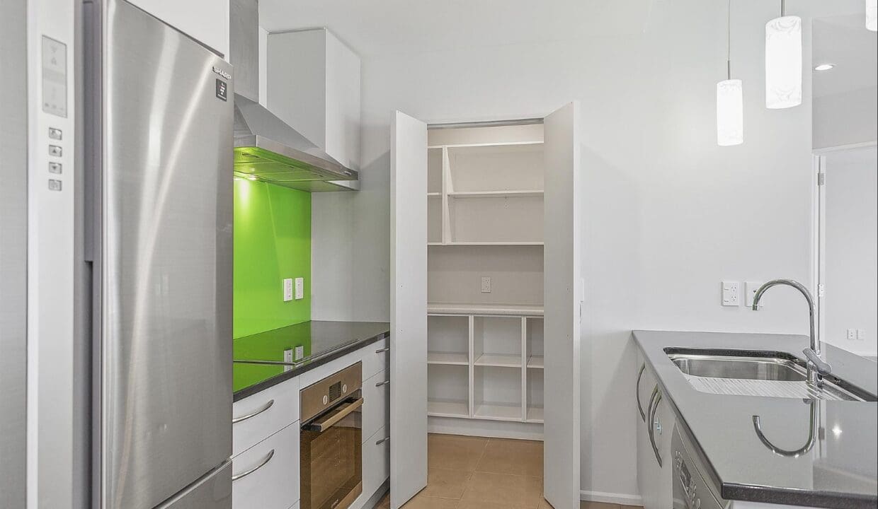 RBPR001833-RBPI010876