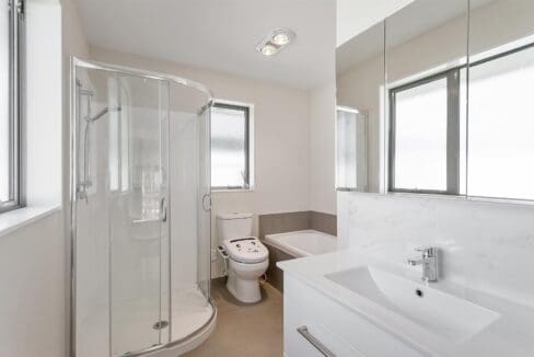 RBPR001833-RBPI010879