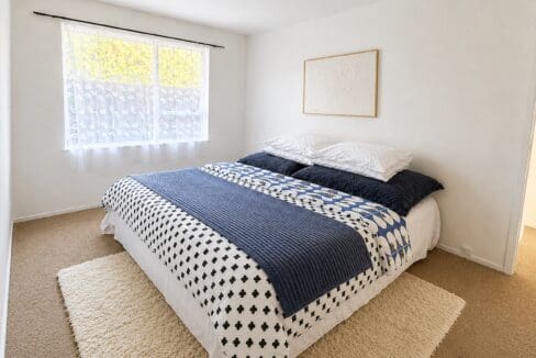 203551922__1779950323-109277-Bedroom1