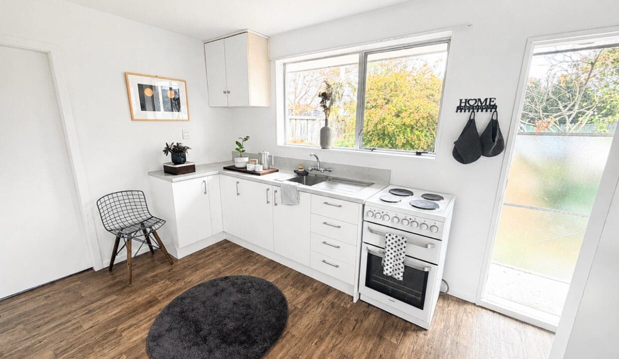 203551924__1779950326-96839-Kitchen1