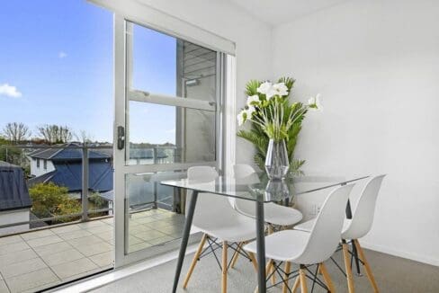 204593514__1780624710-47441-003Open2viewID607981-C8101CaledonianRoadStAlbans