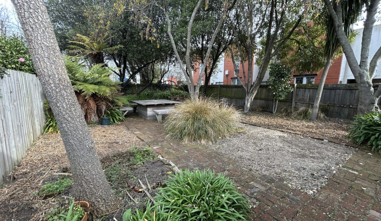 RBPR007661-RBPI011939